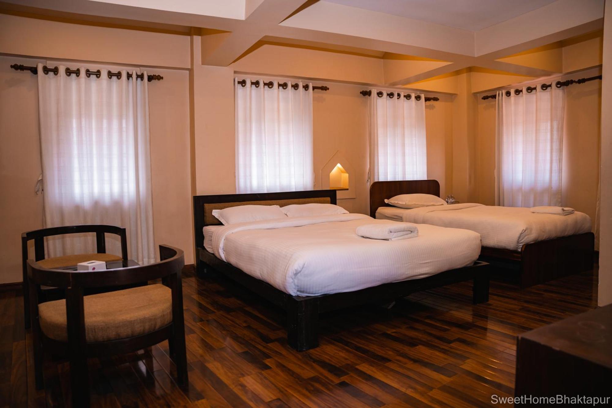 Hotel Sweet Home Bhatgoan Екстериор снимка